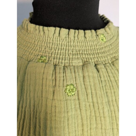 Roolee Green Embroidered Floral Puff Sleeve Smocked Dress Size M - Picture 3 of 10